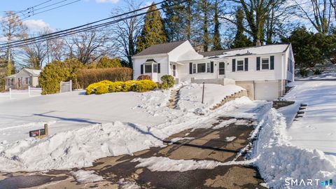 Photo of 338 Kenwood Avenue, Hamden, CT 06518 (MLS # 24150663)