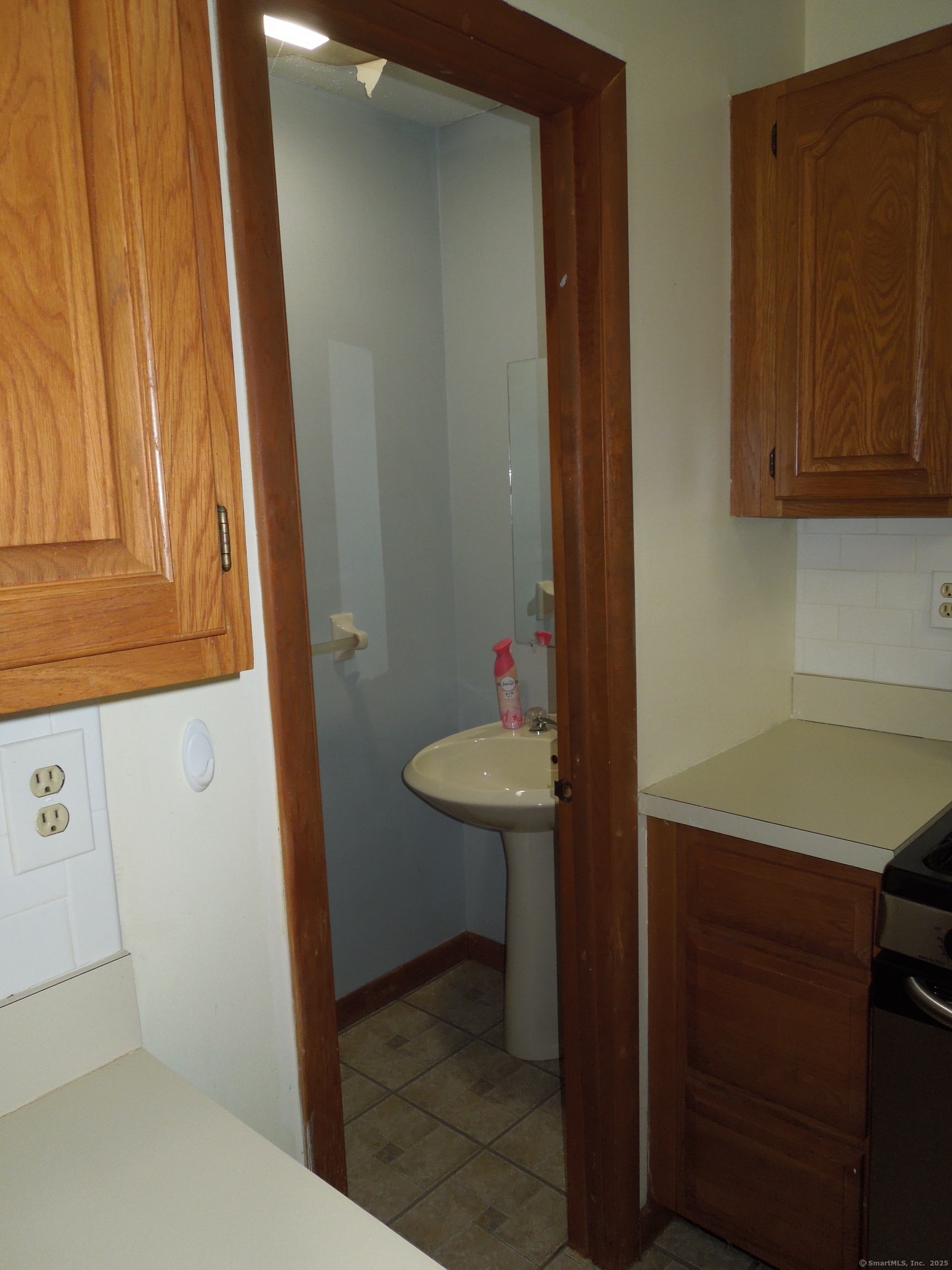 3370 Madison Avenue #9B, Bridgeport, Connecticut image 9