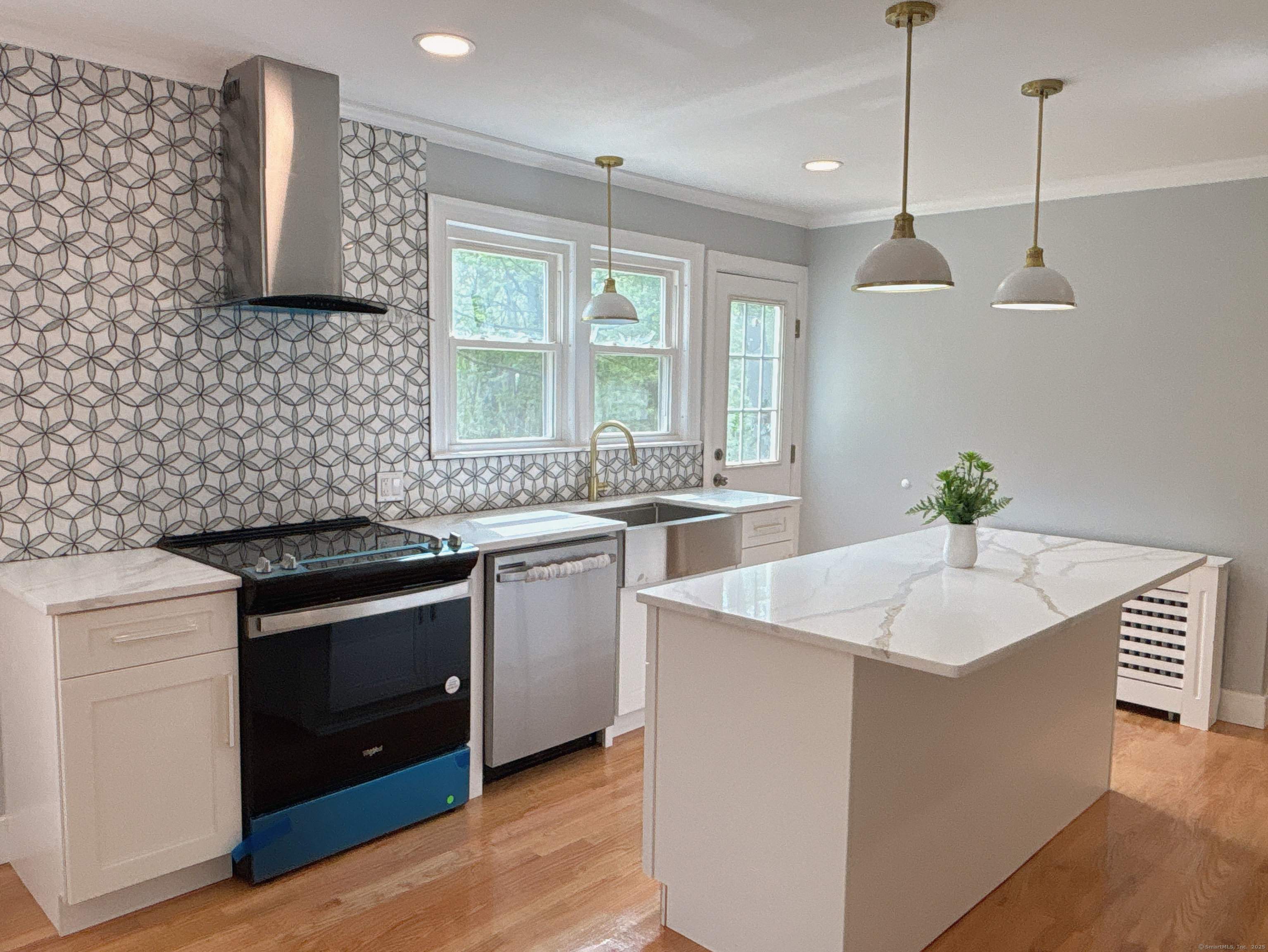 2125 Shepard Avenue, Hamden, Connecticut image 4