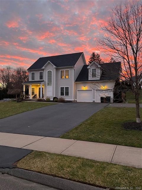 90 Rock Ridge Road Manchester CT 06040