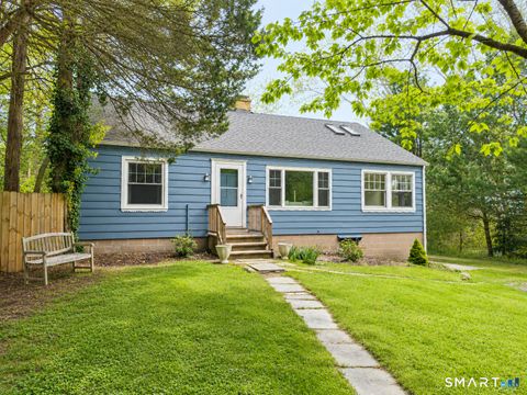 Photo of 22 High Ridge Road, Guilford, CT 06437 (MLS # 24174805)