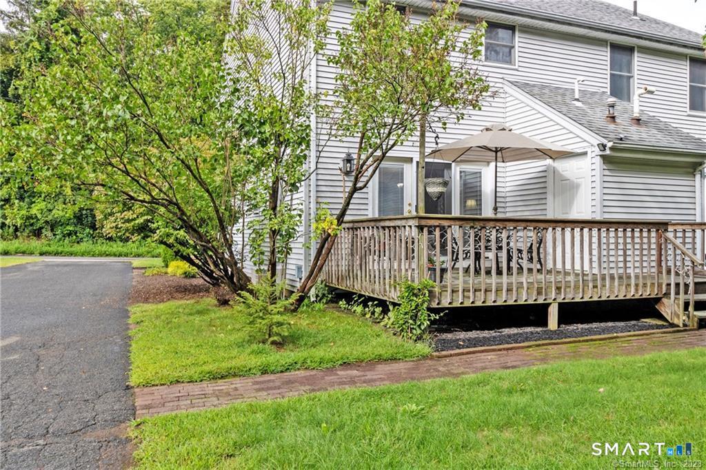 152 Summer Street 152