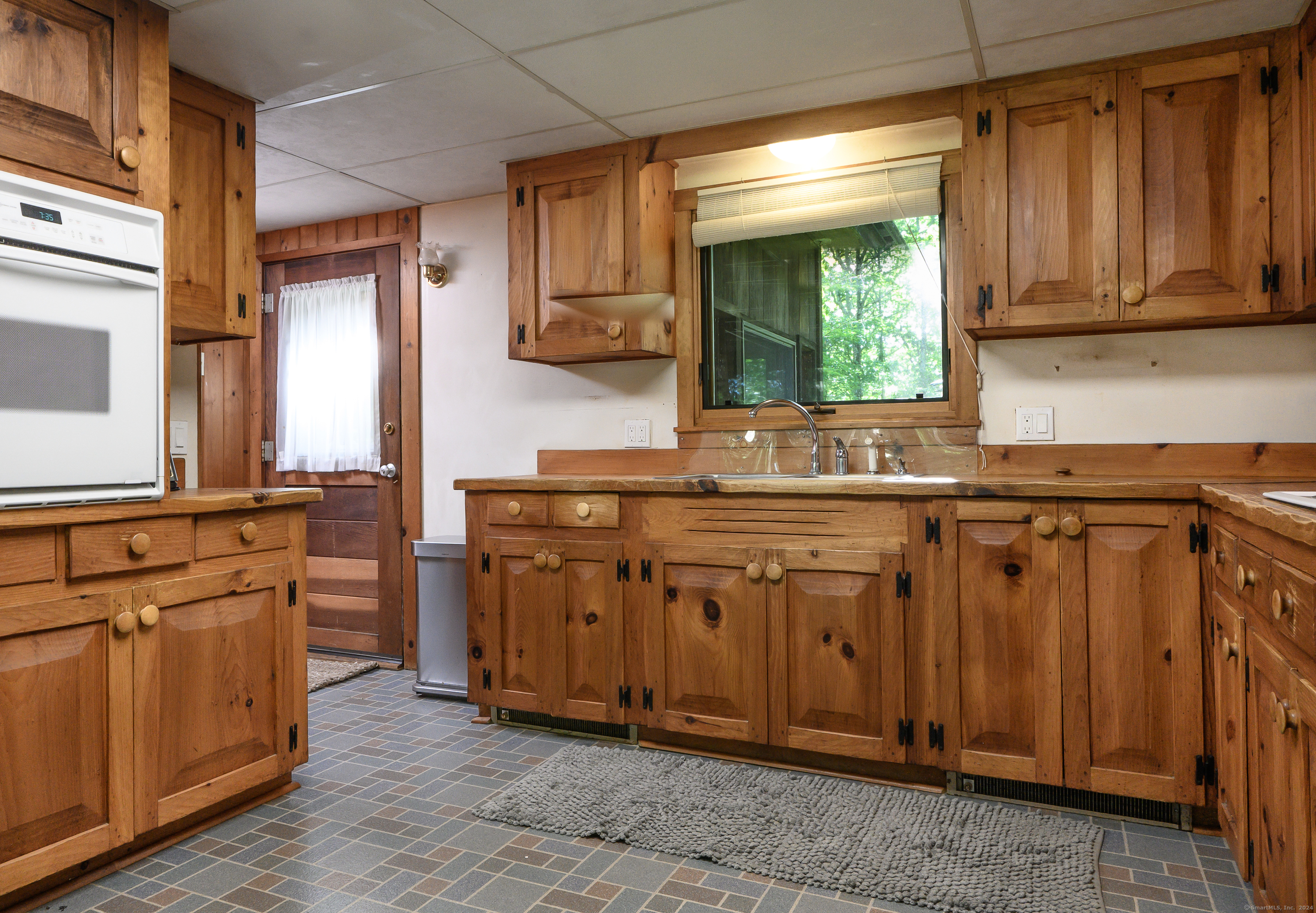 376 Cornwall Bridge Road, Sharon, Connecticut image 12