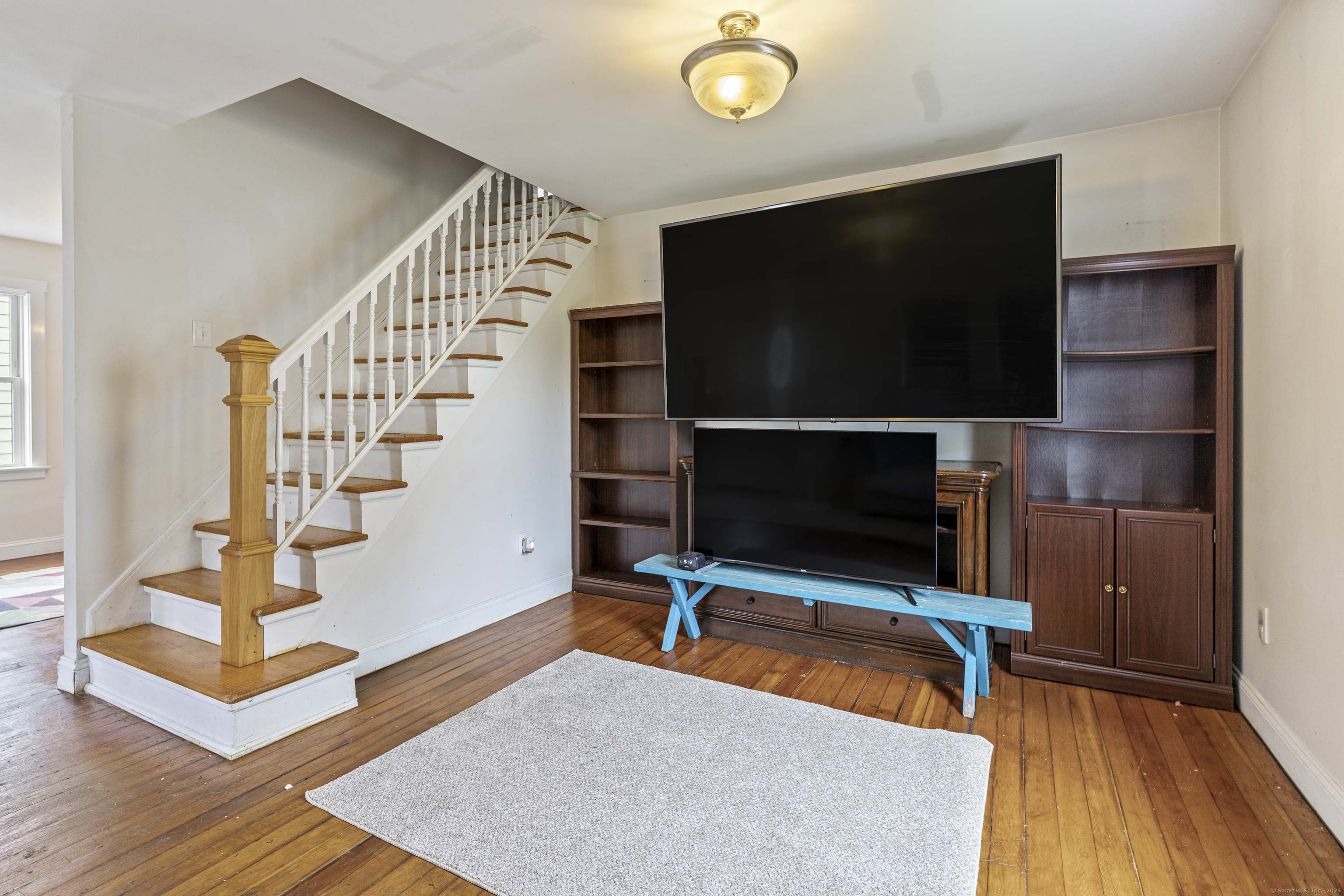 121 Taftville Occum Road, Norwich, Connecticut image 10