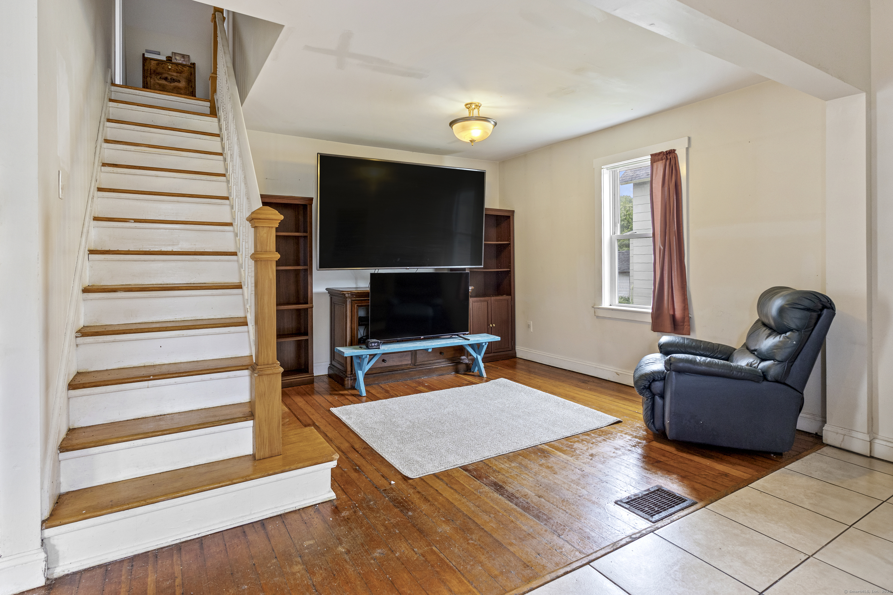 121 Taftville Occum Road, Norwich, Connecticut image 11