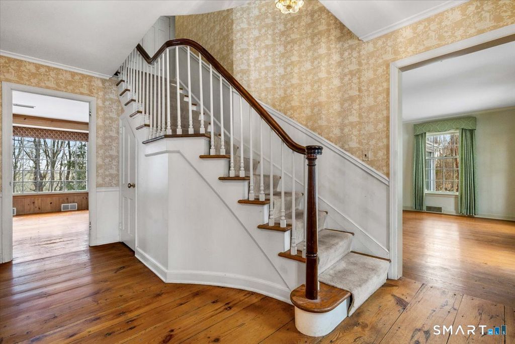 Photo of 77 Winfield Lane, New Canaan, CT 06840 (MLS # 24138970)