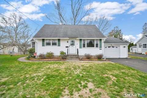 17 Kingsland Avenue Wallingford CT 06492