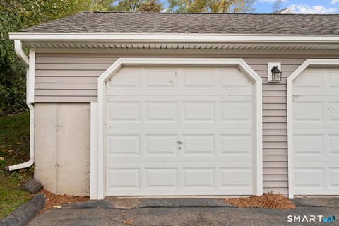 Tiny photo for 701 Golf Drive #701, East Haven, CT 06512 (MLS # 24215782)