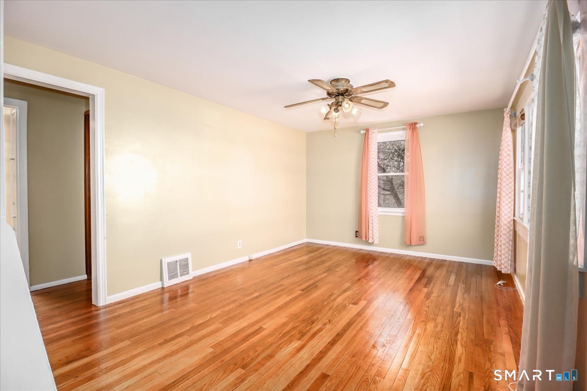 133 Marlborough Terrace