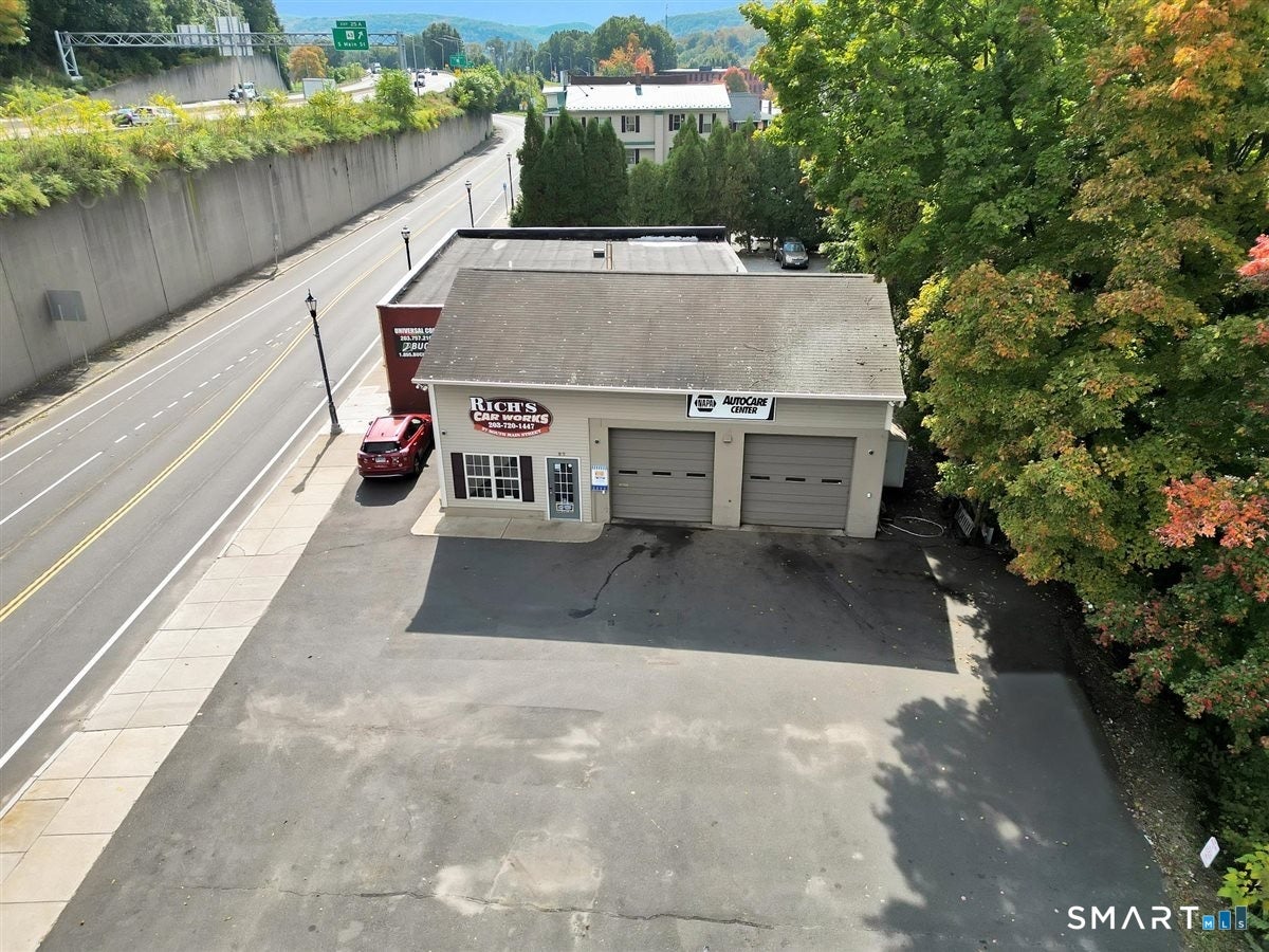27 South Main Street