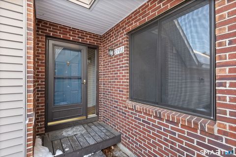 2702 Mill Pond Drive 2702 South Windsor CT 06074