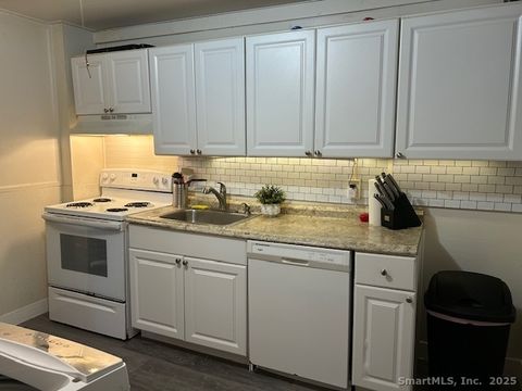 Tiny photo for 27 Barbara Road, Middletown, CT 06457 (MLS # 24142315)