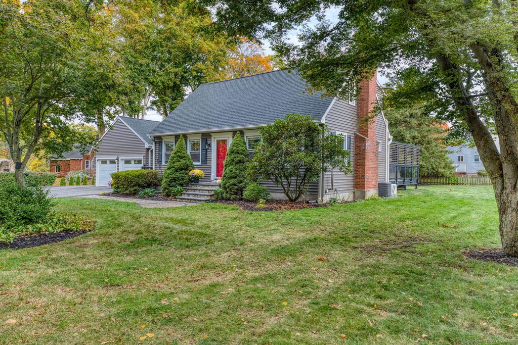 Photo of 74 Norton Lane, Berlin, CT 06037 (MLS # 24128219)