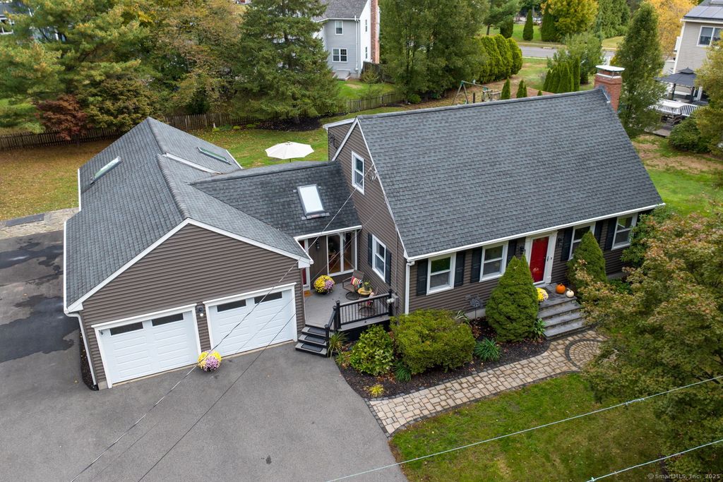 Photo of 74 Norton Lane, Berlin, CT 06037 (MLS # 24128219)