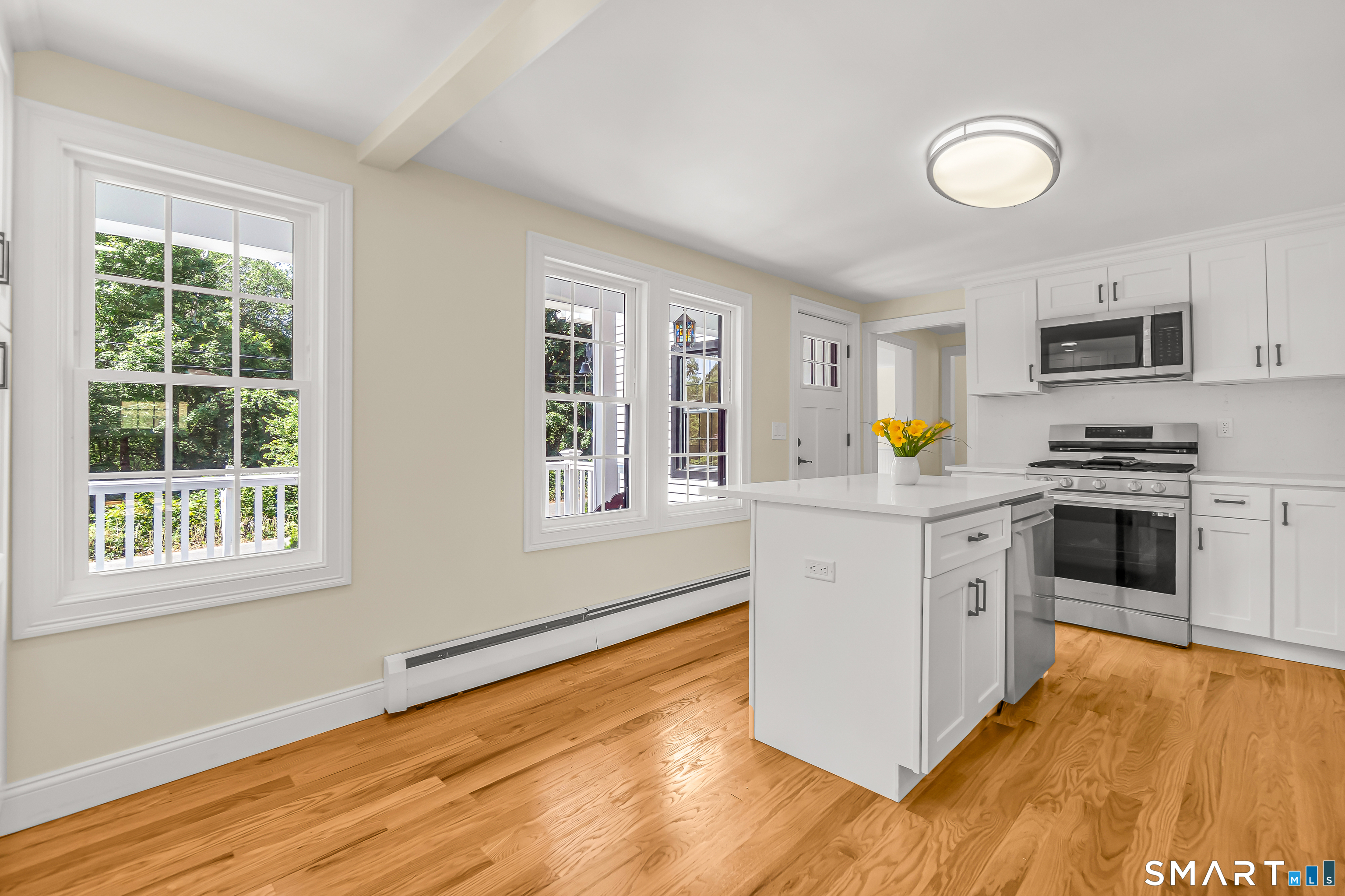 20 Hydelor Avenue
