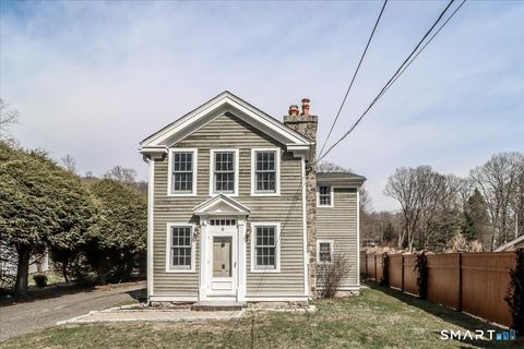 Photo of 6 Weekeepeemee Road, Woodbury, CT 06798 (MLS # 24162958)