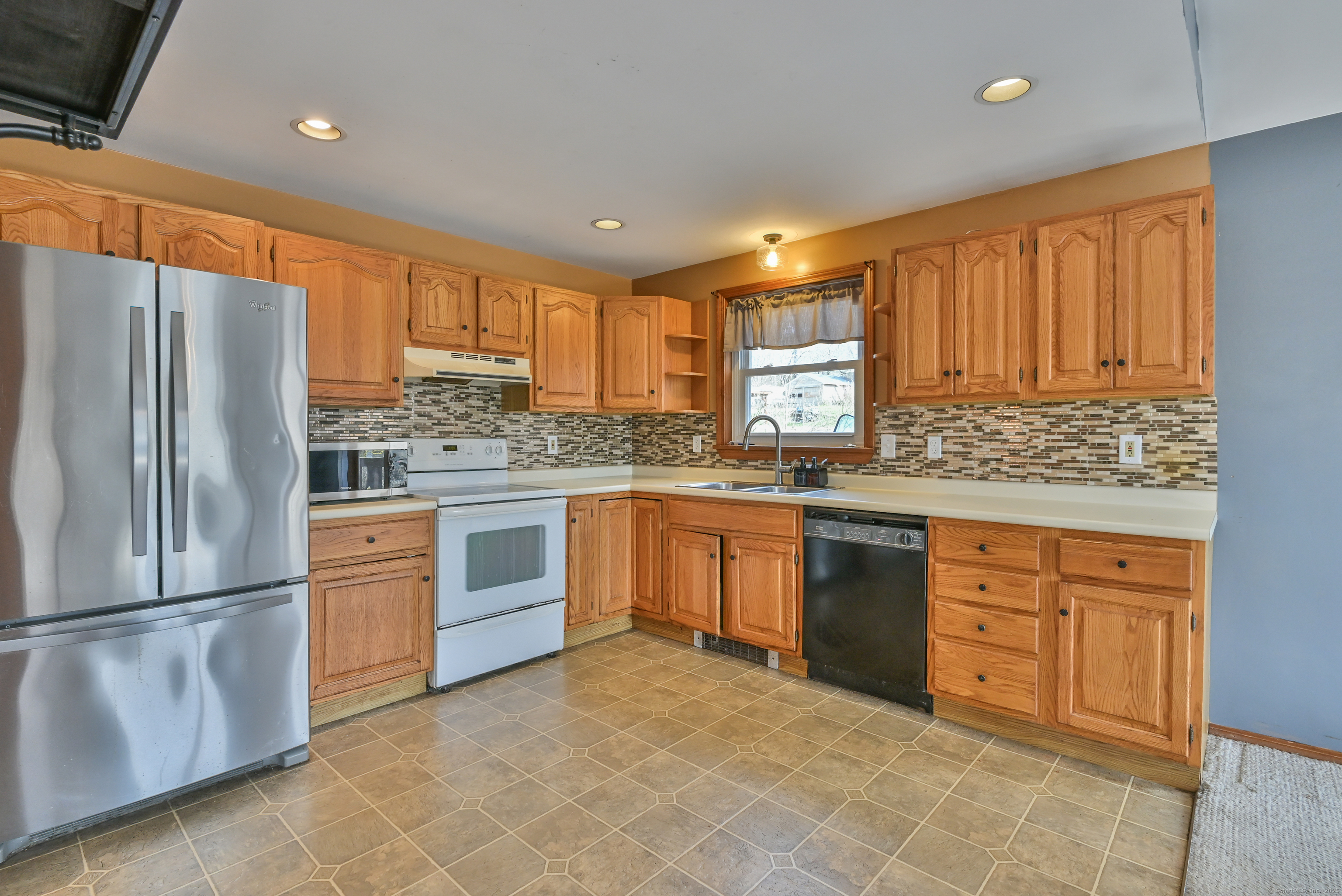 471 Riverside Drive, Thompson, Connecticut image 22
