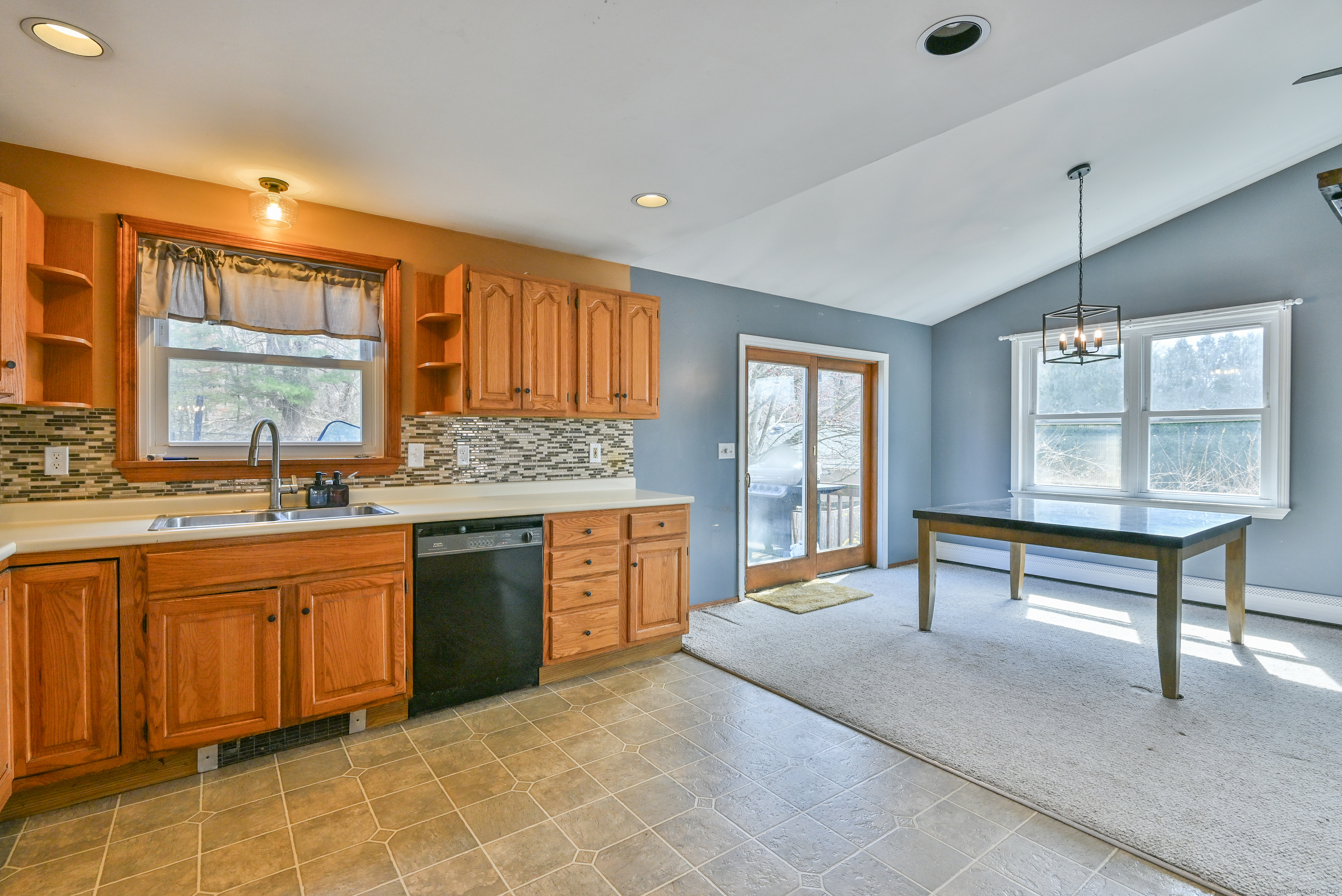 471 Riverside Drive, Thompson, Connecticut image 23
