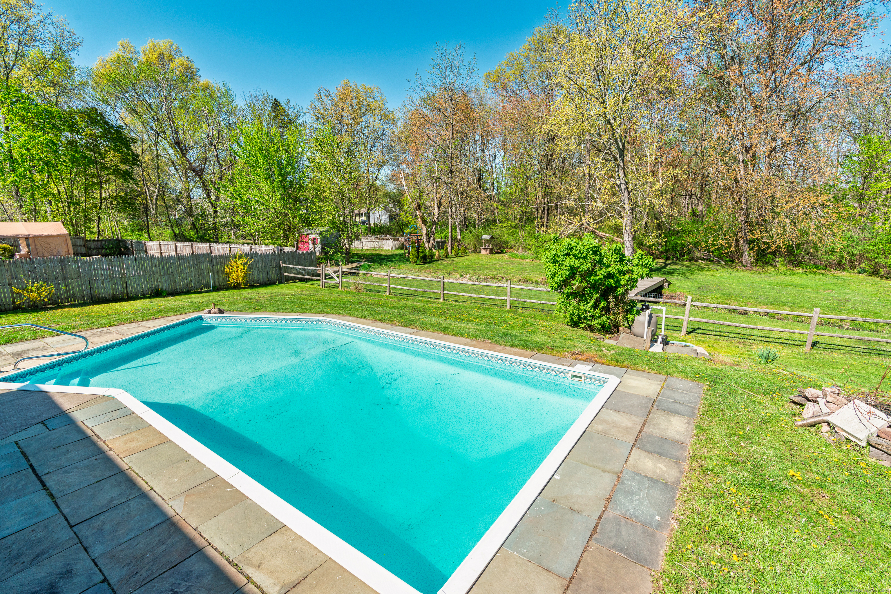 23 Fairlane Drive, Wethersfield, Connecticut image 37
