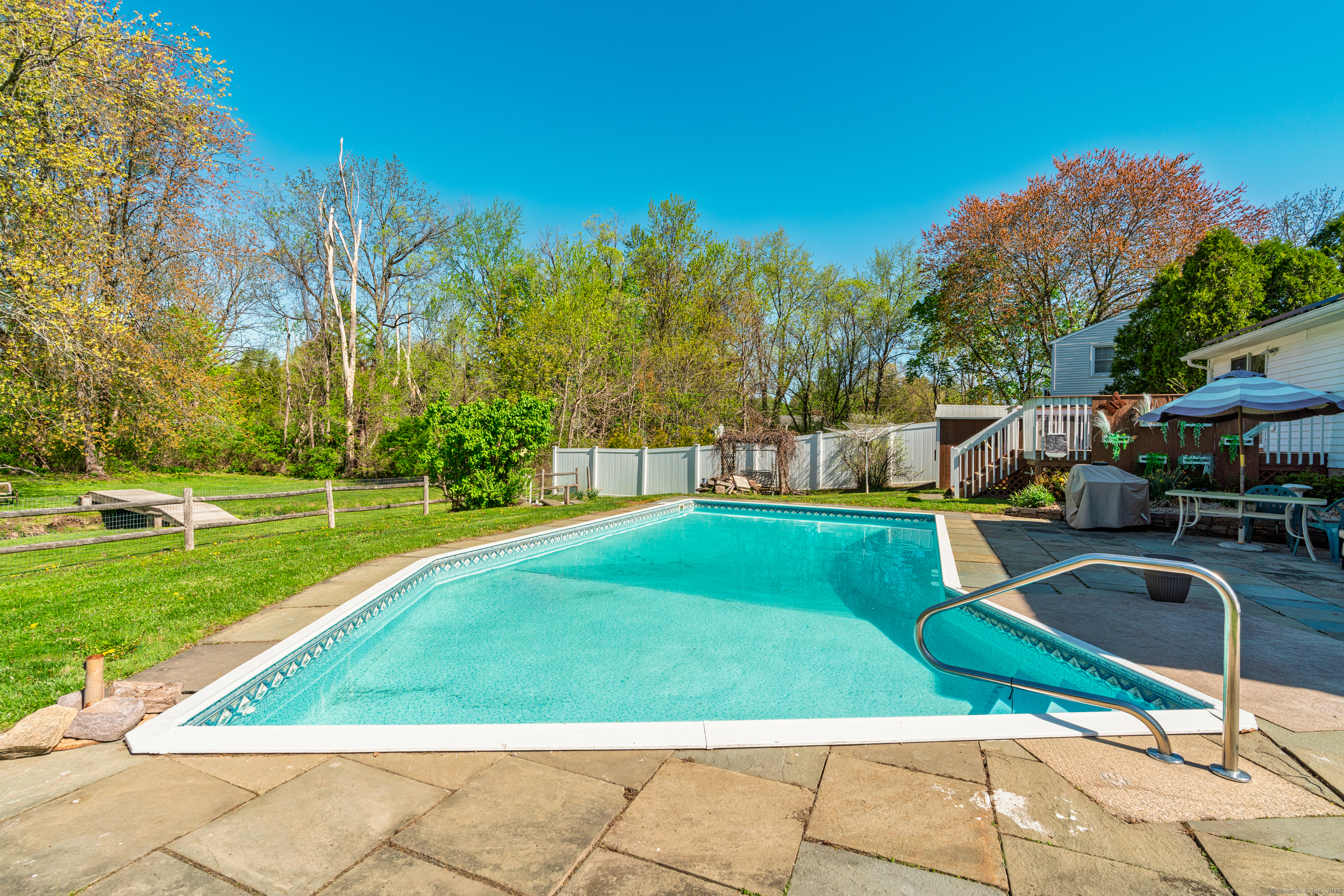 23 Fairlane Drive, Wethersfield, Connecticut image 38