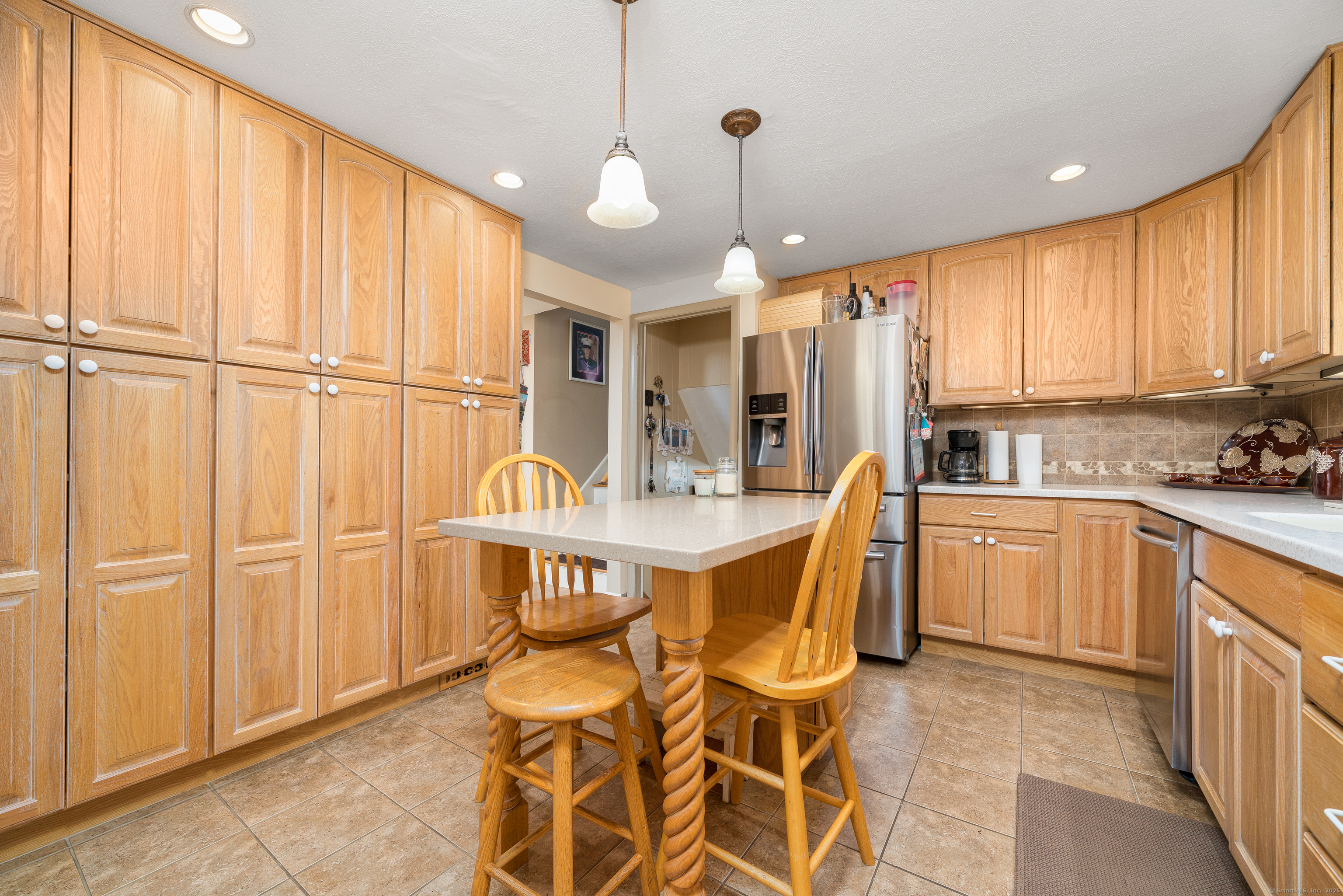 23 Fairlane Drive, Wethersfield, Connecticut image 16