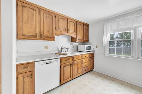 Tiny photo for 93 Catherine Terrace, Fairfield, CT 06824 (MLS # 24136417)