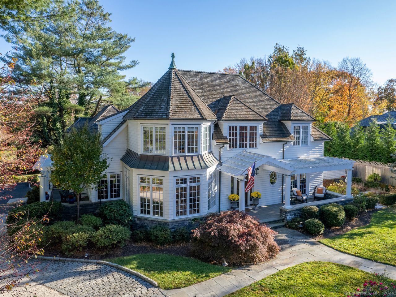 Property for Sale at Pequot Avenue, Fairfield, Connecticut - Bedrooms: 3 
Bathrooms: 4 
Rooms: 9  - $2,899,000