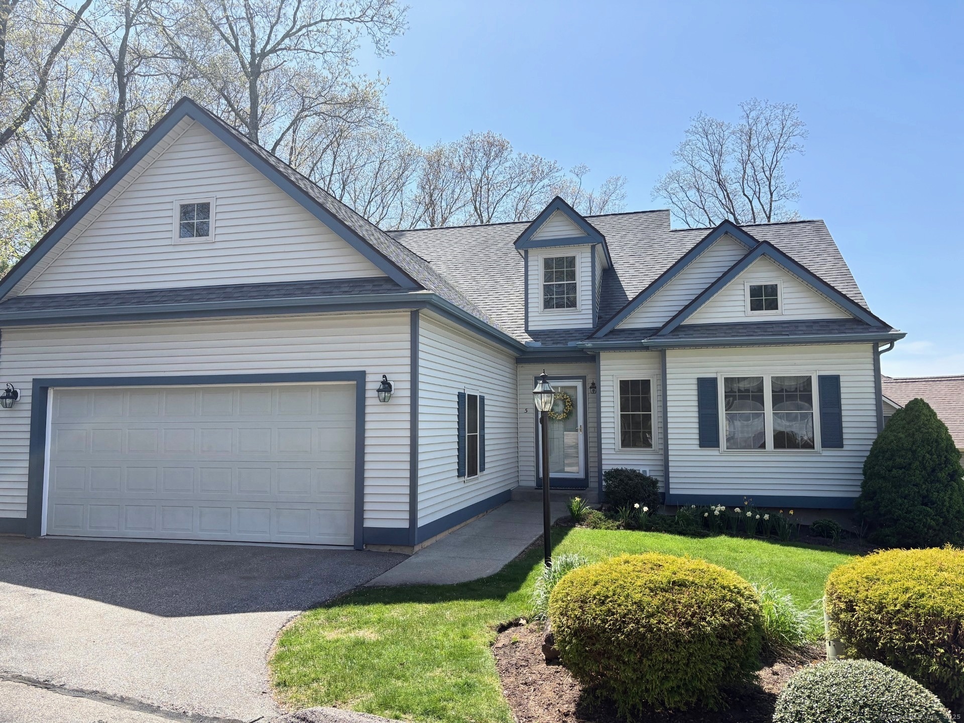 5 Marjories Way #5, East Lyme, Connecticut image 1