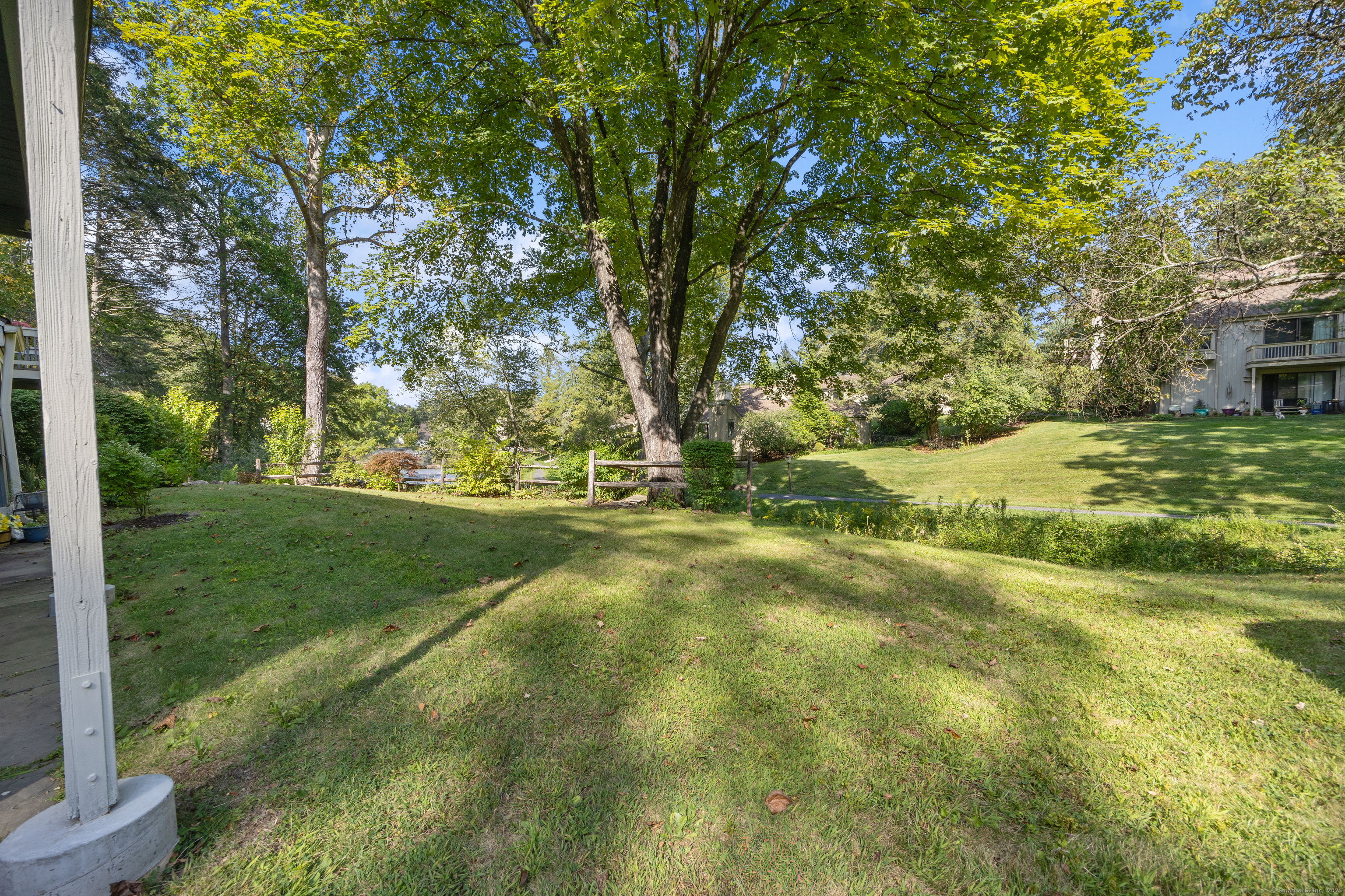 405 Heritage Village D