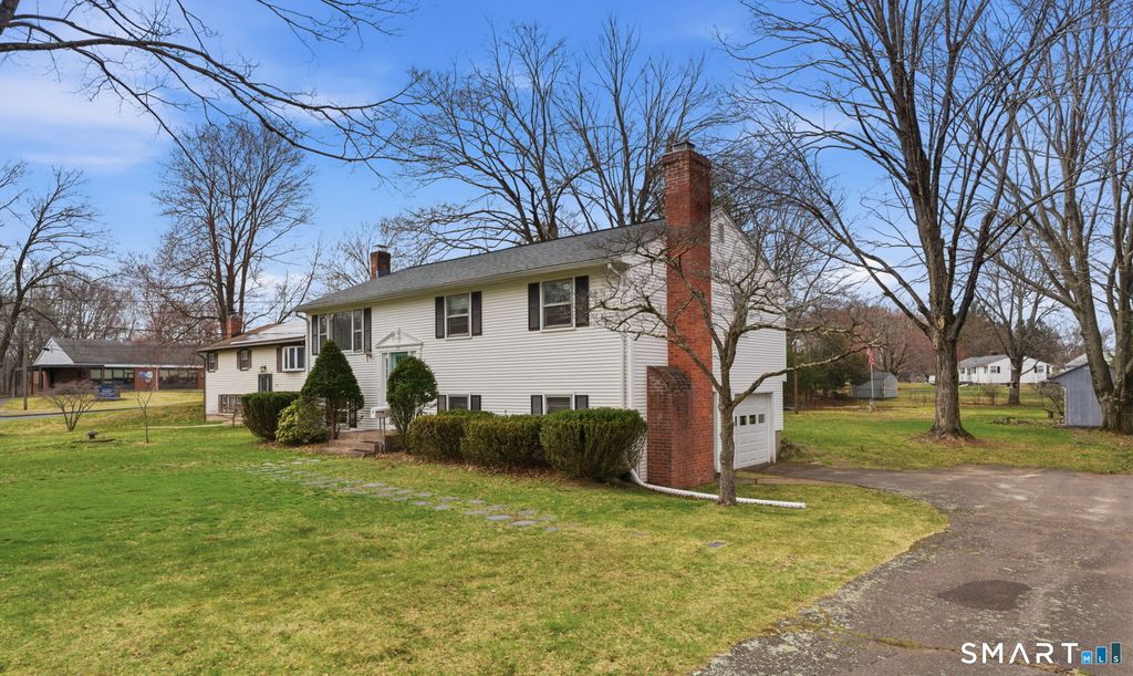 Photo of 29 Butternut Drive, East Hartford, CT 06118 (MLS # 24163829)