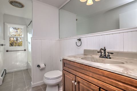 Tiny photo for 245 Sunnyridge Avenue #APT 2, Fairfield, CT 06824 (MLS # 24141953)