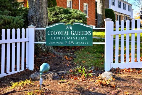 Photo of 245 Sunnyridge Avenue #APT 2, Fairfield, CT 06824 (MLS # 24141953)