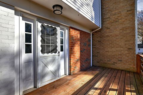 Tiny photo for 245 Sunnyridge Avenue #APT 2, Fairfield, CT 06824 (MLS # 24141953)