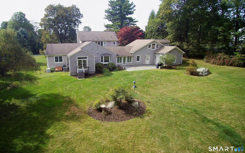 Photo of 9 Dowling Drive, Ridgefield, CT 06877 (MLS # 24149798)