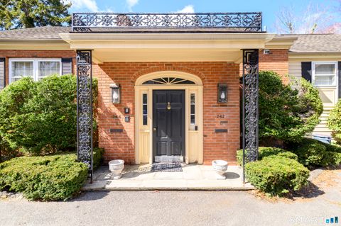 Photo of 244 Park Street #244, New Canaan, CT 06840 (MLS # 24176565)