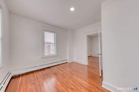 Tiny photo for 152 Oak Street #3S, New Britain, CT 06051 (MLS # 24160454)