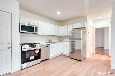 Tiny photo for 152 Oak Street #3S, New Britain, CT 06051 (MLS # 24160454)