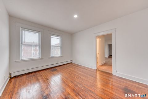 Tiny photo for 152 Oak Street #3S, New Britain, CT 06051 (MLS # 24160454)