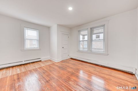 Tiny photo for 152 Oak Street #3S, New Britain, CT 06051 (MLS # 24160454)