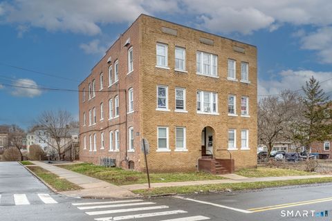 Photo of 152 Oak Street #3S, New Britain, CT 06051 (MLS # 24160454)