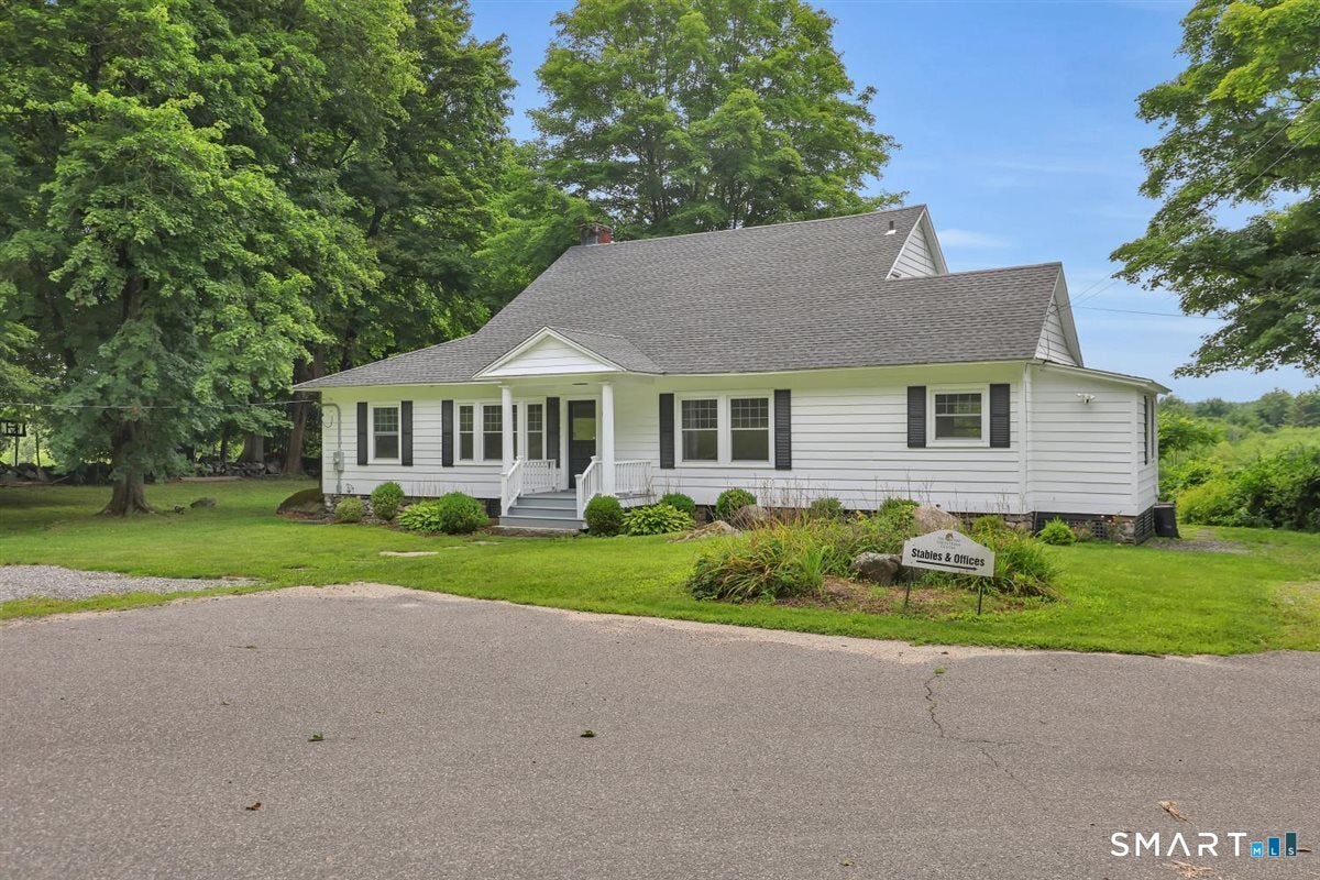1231 Bantam Road