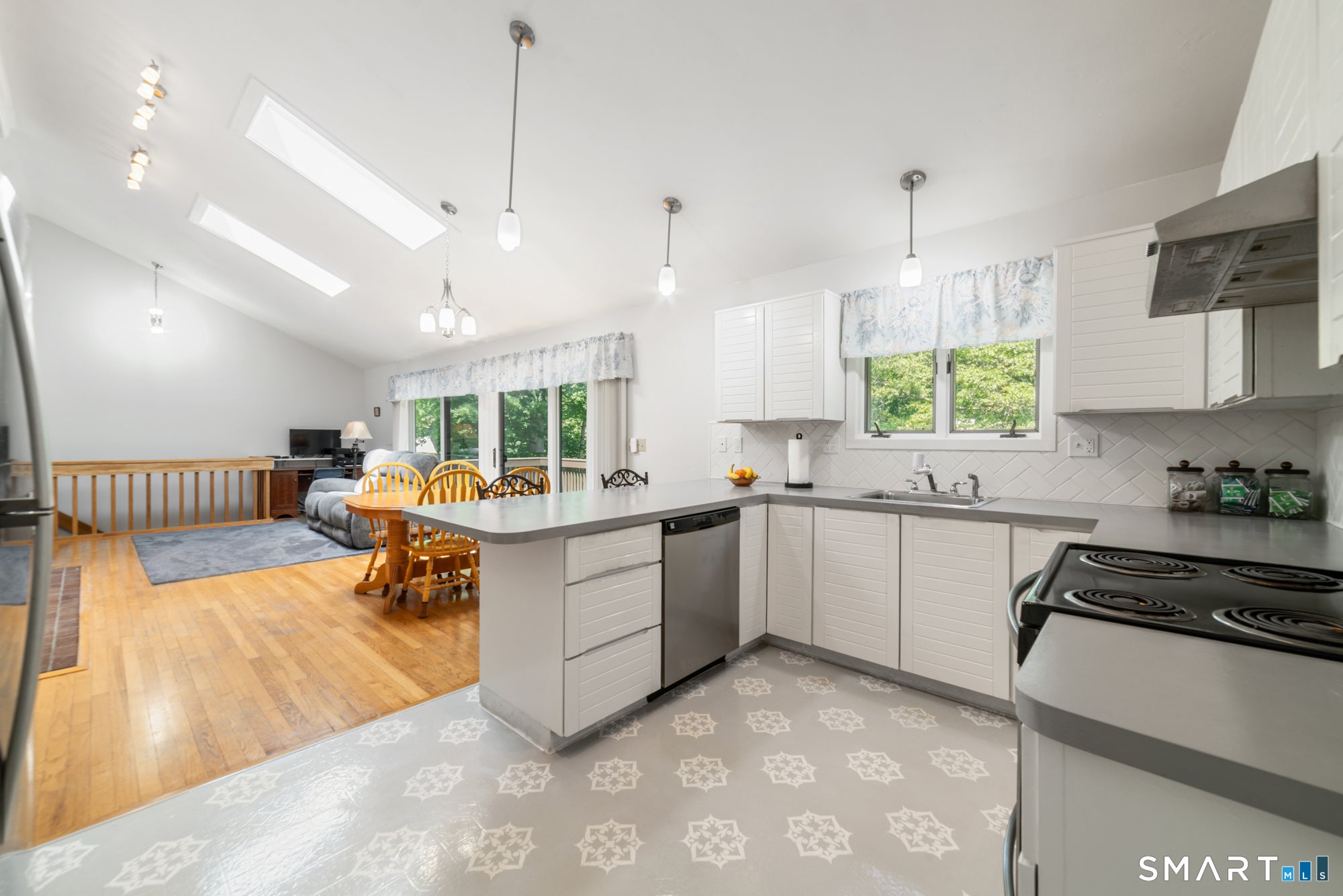 275 Wheelers Farms Road