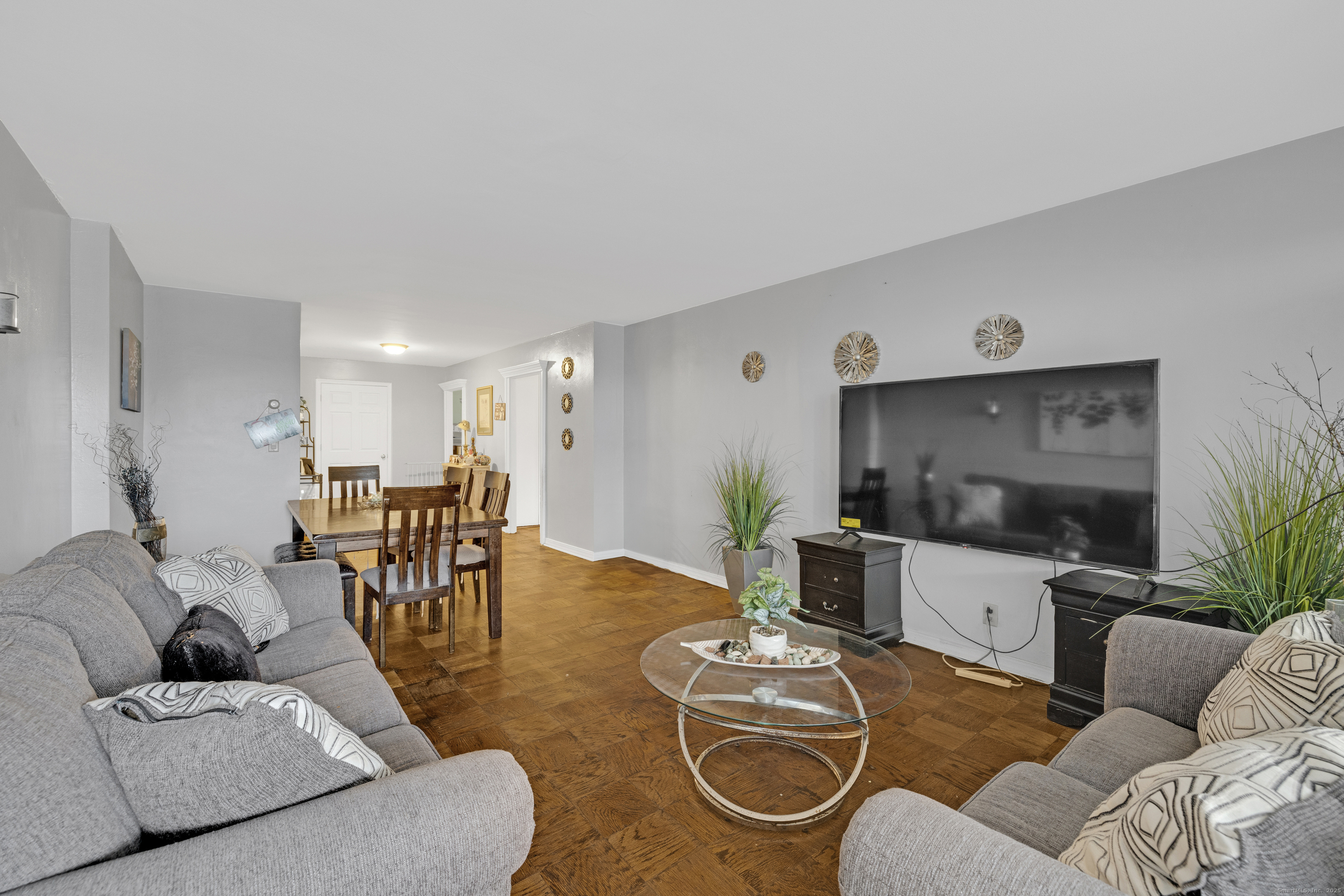 30 Glenbrook Road #APT 10E, Stamford, Connecticut image 9