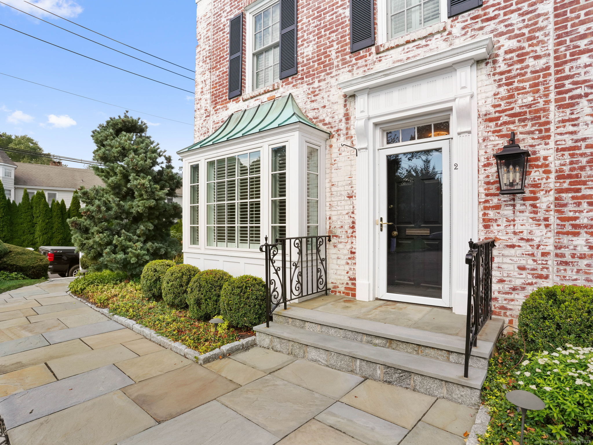 2 Mead Street 2