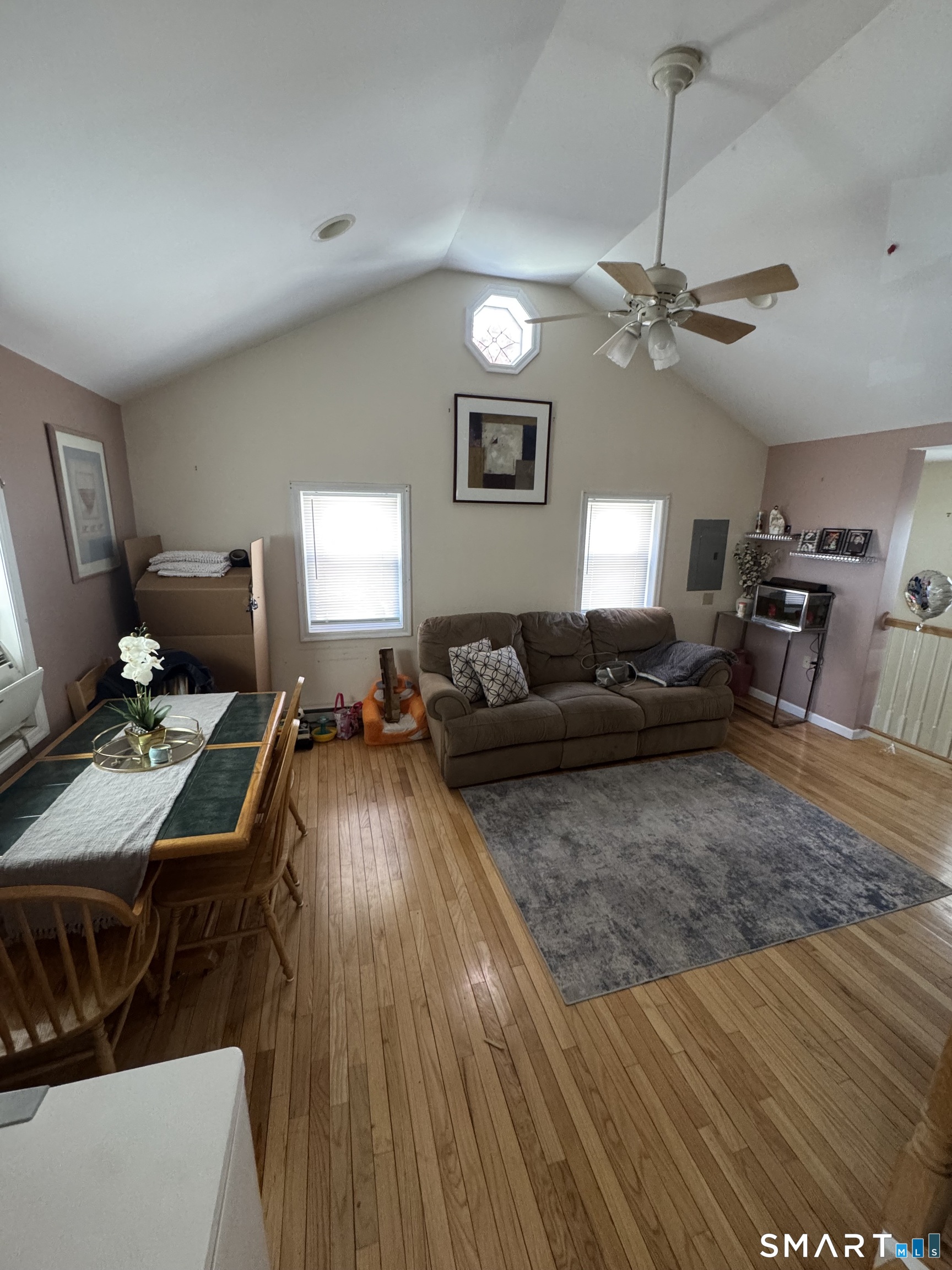 15 Montgomery Street