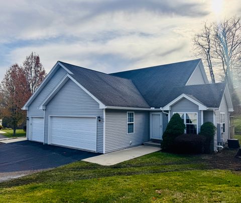 50 Richmond Road 19 Putnam CT 06260