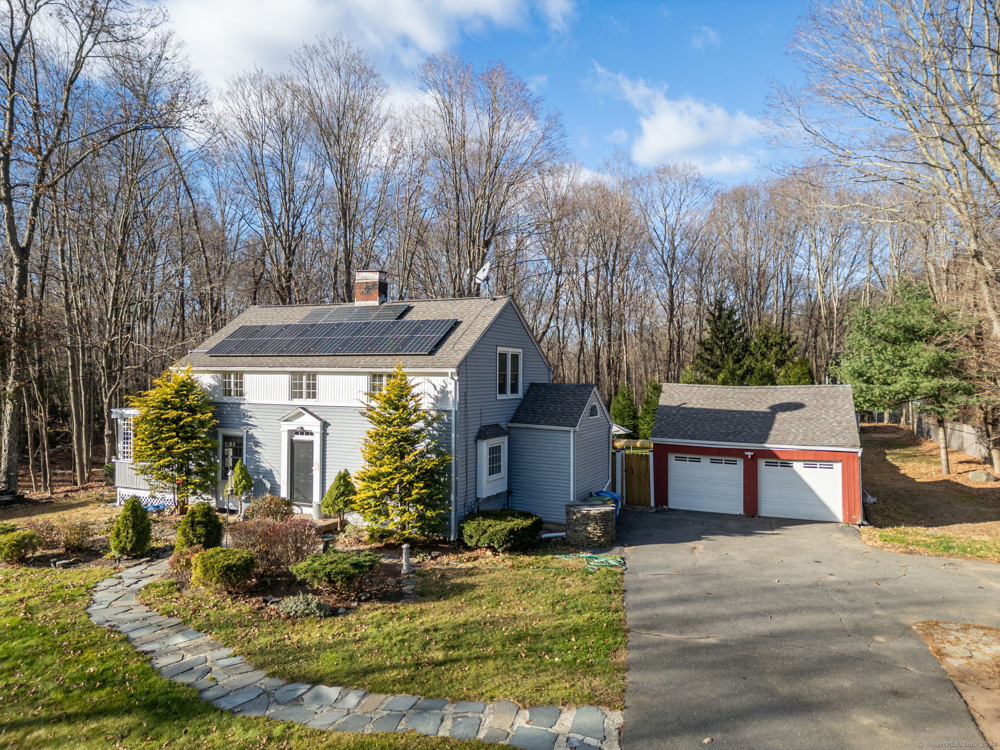 Property for Sale at 465 Goodale Hill Road, Glastonbury, Connecticut - Bedrooms: 4 
Bathrooms: 3 
Rooms: 9  - $540,000