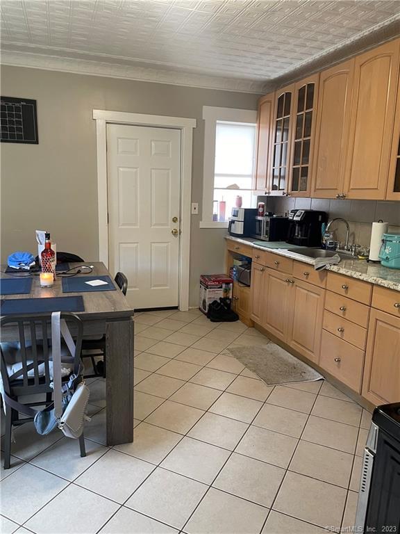 Port Chester, New York 10573, United States, 3 Bedrooms Bedrooms, ,1 BathroomBathrooms,Residential,Active,249933