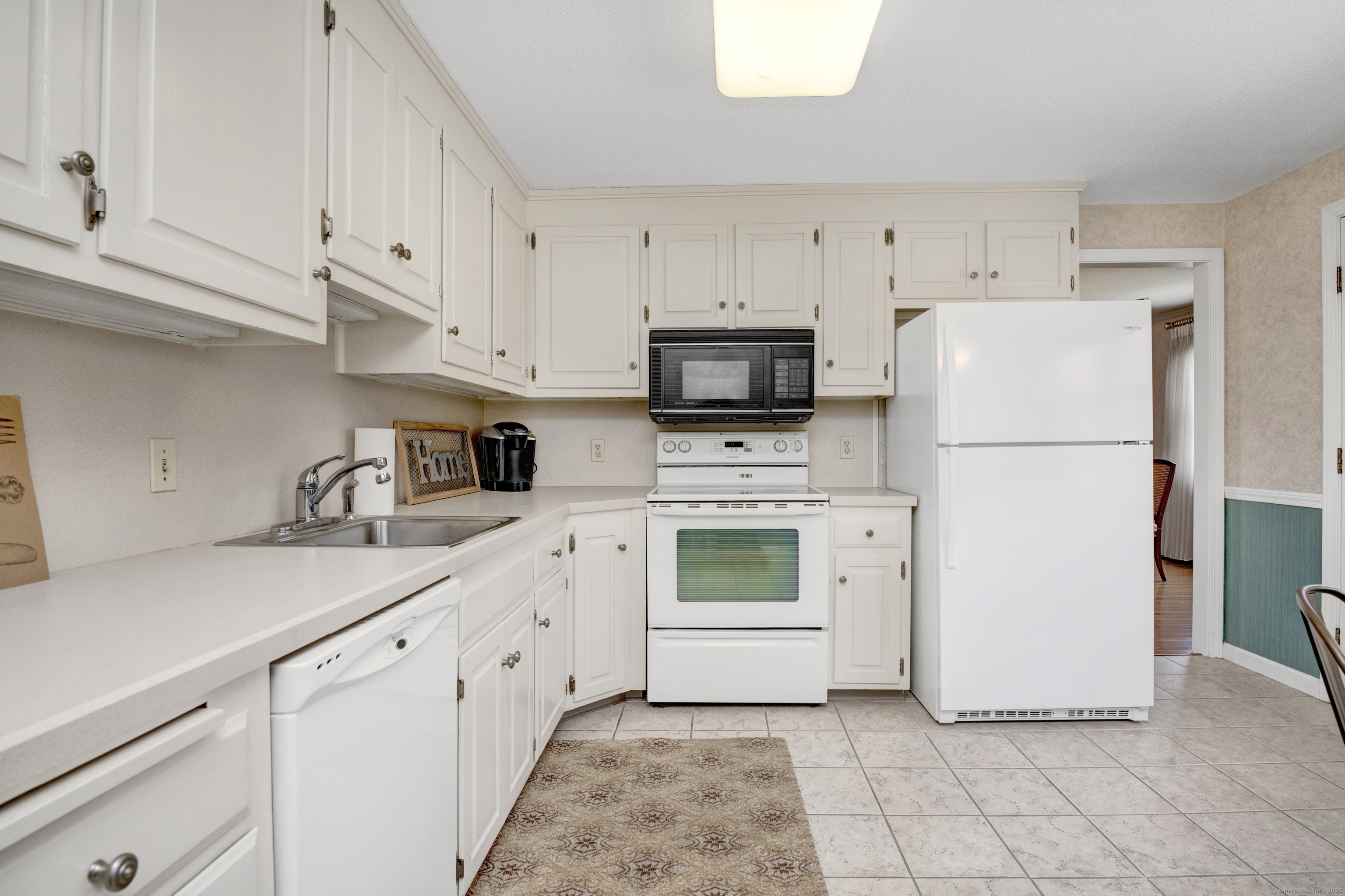 117 Cider Brook Drive, Wethersfield, Connecticut image 12