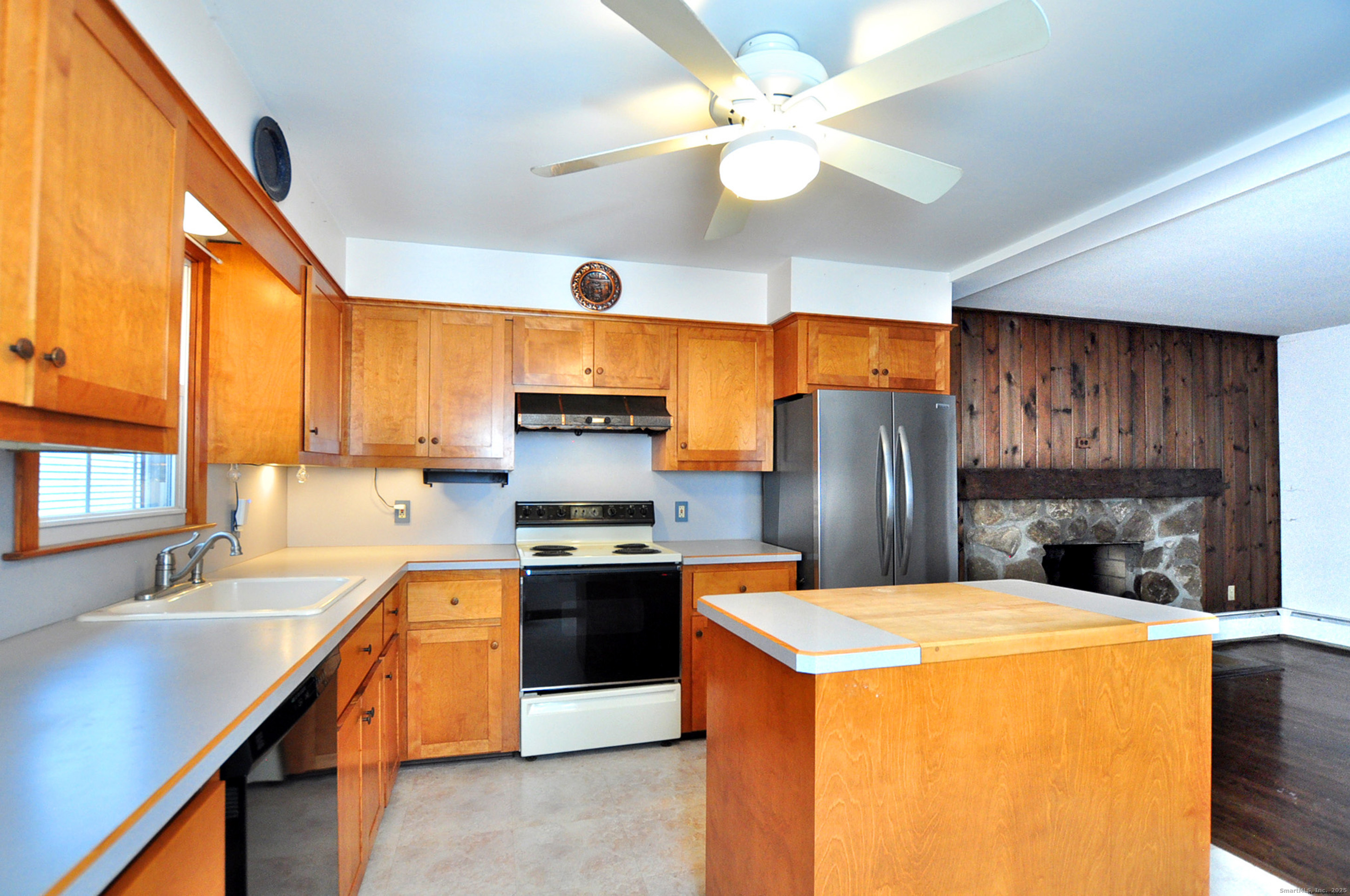 913 Jeremy Swamp Road